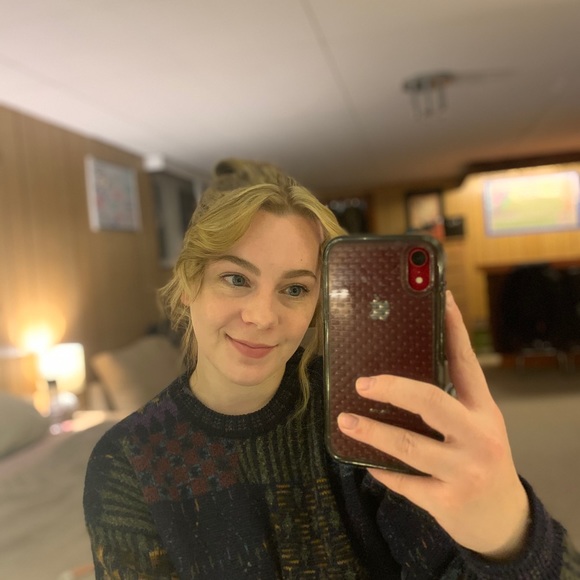 Meet your Posher, Shelby - Picture 1 of 1